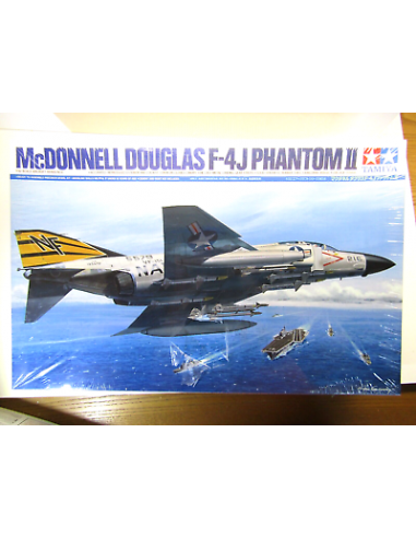 US Navy McDonnell Douglas F-4 J Phantom II + EXTRAS LEER DESCRIPCION