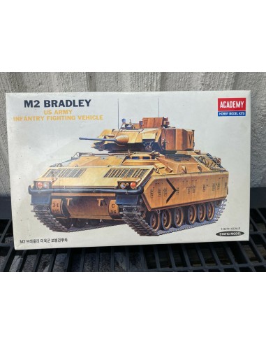 M2 BRADLEY US ARMY